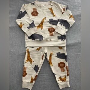 NWOT Carters Wild Animal Pajama Set